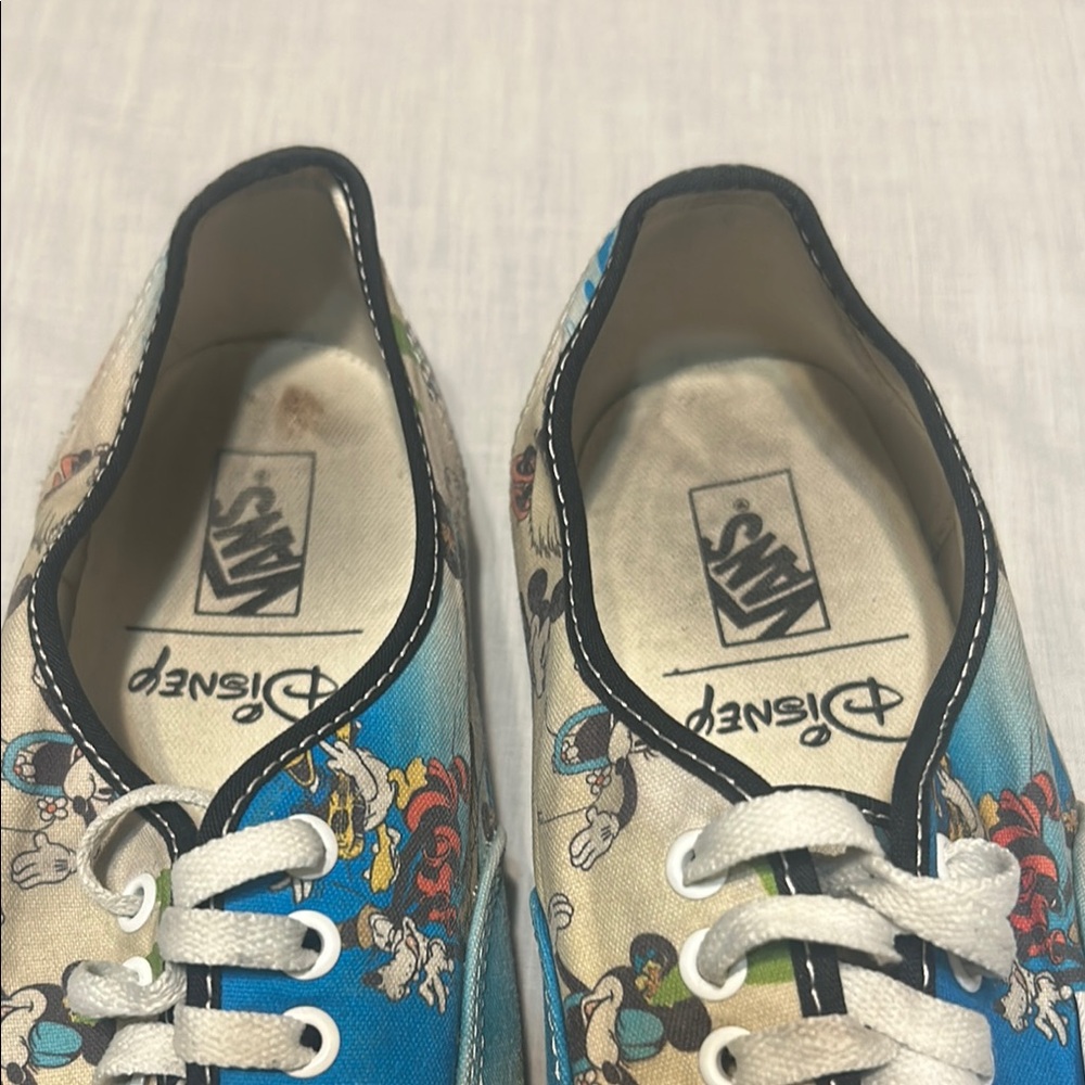 Vans Disney Authentic Mickey Mouse Aloha Patterned Sneakers - Picture 7 of 11